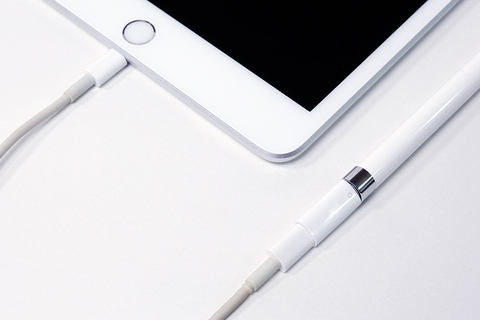 レビュー】帰ってきた「iPad mini」はサクサク動作+広色域で完成形に