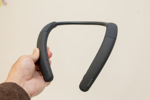 ソニー、マイク×2基搭載のWeb会議向けネックスピーカー - AV Watch