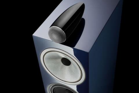 B&W“オリジナルNautilus”にインスパイアされた新705/702 Signature