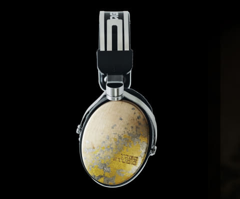 TAGO STUDIO TAKASAKI 10周年で金沢箔を施した限定ヘッドフォン「T3-01