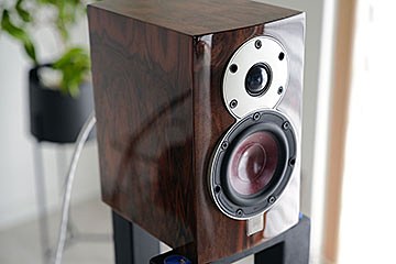 DALIの30周年ブックシェルフ「MENTOR MENUET SE」 - AV Watch