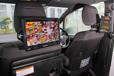 ケンウッド、10.1V型HD液晶リアモニター「LZ-1000HD」。HDMI入力端子を