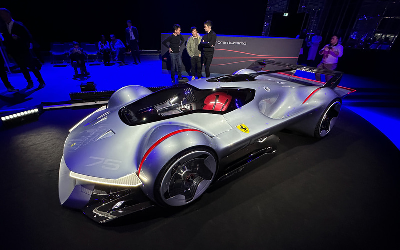 フェラーリ ビジョン グランツーリスモ」世界初公開 - Car Watch