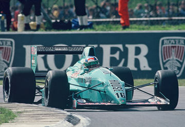 三栄、新刊書籍「エイドリアン・ニューウェイ HOW TO BUILD A CAR