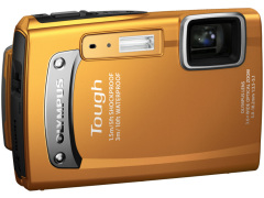 オリンパス、3D静止画対応の防水・耐衝撃デジカメ「Tough TG-310