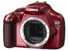 キヤノン、“赤ボディ”のエントリーモデル「EOS Kiss X50」 - デジカメ