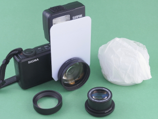 切り貼りデジカメ実験室：「SIGMA DP2 Merrill」のマクロシステムを