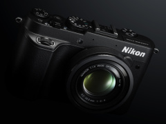 ニコン、28-200mm・F2-4の7.1倍ズームレンズ搭載機「COOLPIX P7700