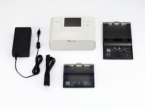 キヤノン、使い勝手を向上した小型プリンター「SELPHY CP1300