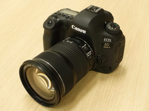 写真で見るキヤノンEOS 6D Mark II - デジカメ Watch