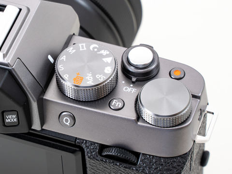 新製品レビュー：FUJIFILM X-T100（外観・機能編） - デジカメ Watch