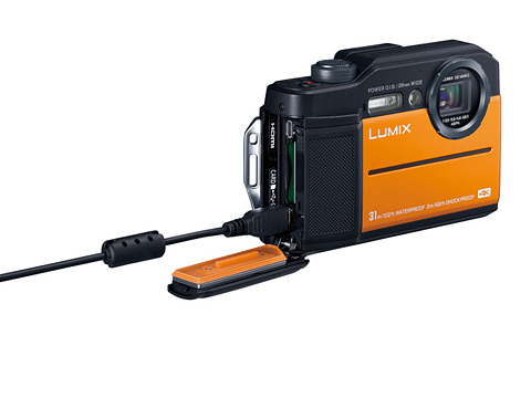 パナソニック、EVF内蔵のタフネスコンパクト「LUMIX FT7」 - デジカメ