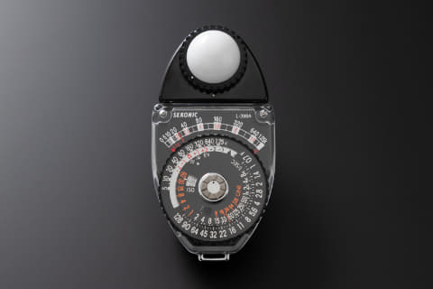 セコニックの露出計「スタジオデラックス」に限定モデル - デジカメ Watch