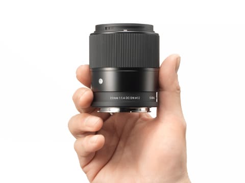 シグマ、APS-C単焦点レンズ「23mm F1.4 DC DN | Contemporary」。7.1万