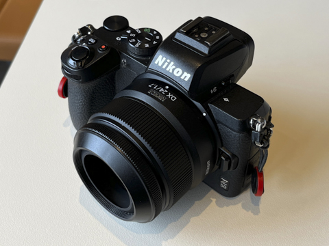 特別企画：“カメラバカ”作者が待望のニコンDX単焦点レンズを試した結果