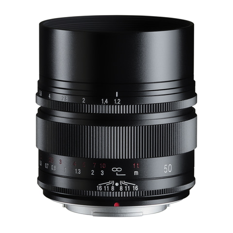 フォクトレンダー、富士フイルムX用の中望遠MFレンズ「NOKTON 50mm F1