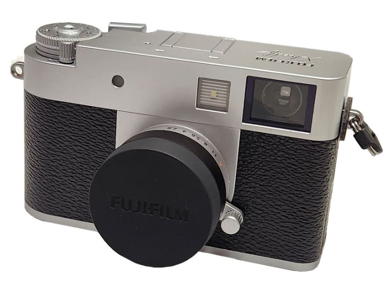 富士フイルム「X half」に各種レンズフィルターを装着 - デジカメ Watch