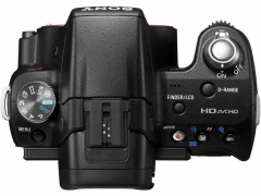 ソニー、世界最速の“AF追随高速連写”レンズ交換式デジタルカメラ「α55