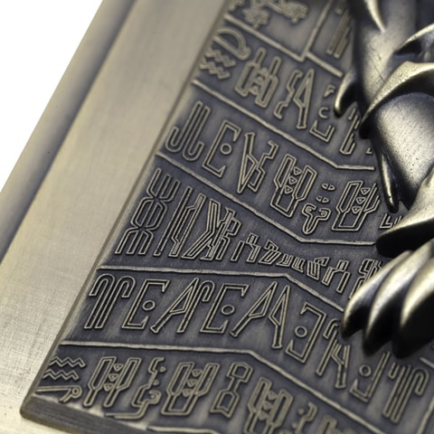 至高の三幻神を金属レリーフで表現。「遊☆戯☆王 デュエル