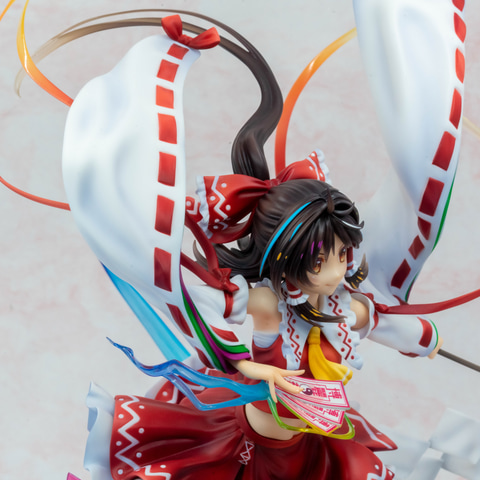 特別企画】「東方LostWord 博麗霊夢」を撮り下ろしで見どころチェック