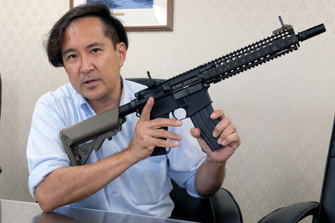 特集】「エアソフトガン超入門」 第2回：複雑なアクションと強烈な