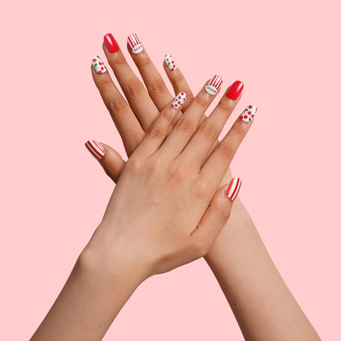 大人も子どもも簡単ネイル！ タカラトミー、「ネイルプリンター