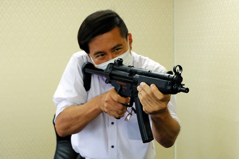 インタビュー】「次世代電動ガン MP5A5」インタビュー【外観編