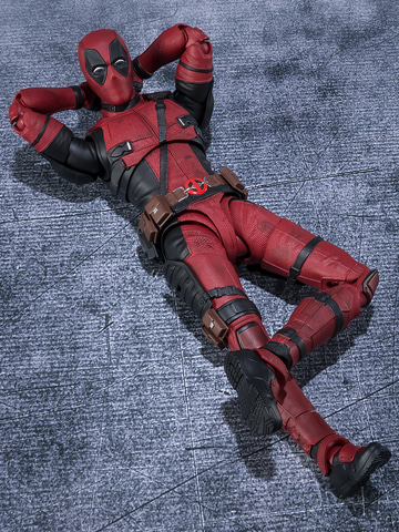 床に寝そべるポーズも再現可能！ 「S.H.Figuarts デッドプール」本日