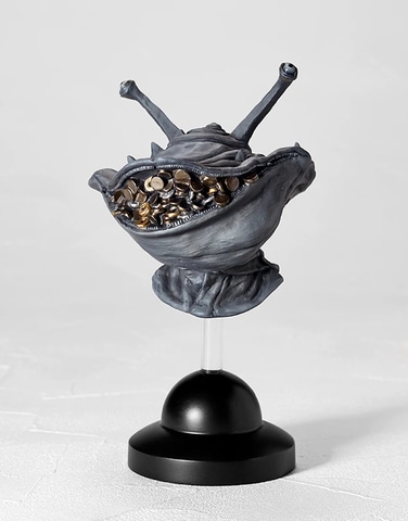 ウルトラQ」に登場するカネゴンの“頭”を再現したフィギュアが登場