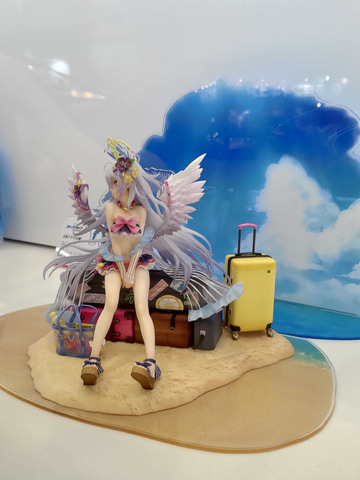 ブルアカ」より白洲アズサの水着姿がフィギュア化！ 可愛らしい霞沢