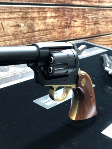 東京マルイ新作は「SAA.45 キャバルリー カスタム」！ 「千束の銃