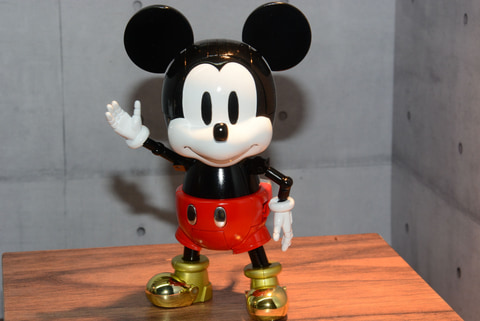 ミッキーが