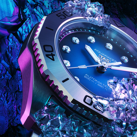 タグ・ホイヤー、ダイバーズウォッチ「アクアレーサー」に200m防水の新