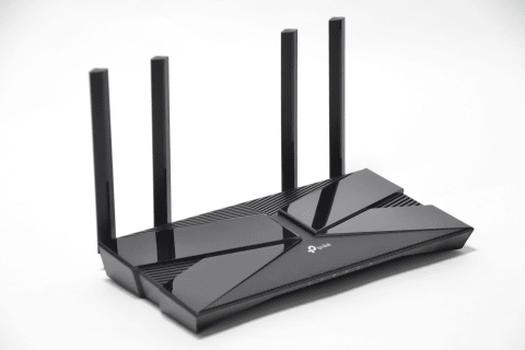 Wi-Fi 6と3コアCPUで高速かつ広範囲につながる！ テレワークにも最適な