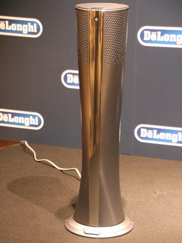 デロンギ、温風/涼風に対応し1年中使える「空気清浄機能付きファン