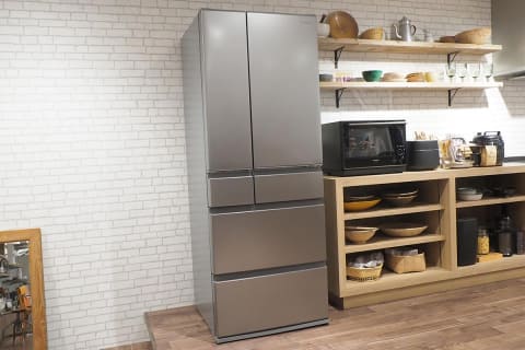 冷蔵庫の中央に欲しいのは「野菜室or冷凍室」どっち派? パナソニック新