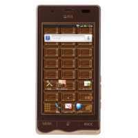 背面が板チョコの「Q-pot.Phone SH-04D」、3万台限定 - ケータイ Watch