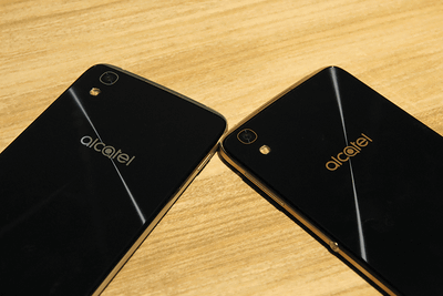 IDOL 4」、AlcatelからVRゴーグル標準装備で11月下旬発売、3万4800円