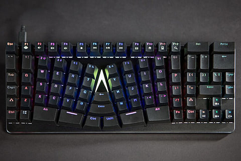 既存キーボードの使い勝手を損なわないエルゴノミクスキーボード「X