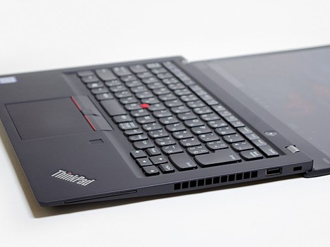 西川和久の不定期コラム】Whiskey Lakeになった14型の「ThinkPad T490s