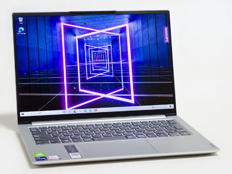 西川和久の不定期コラム】dGPU搭載でちょい高解像度な液晶を備えた