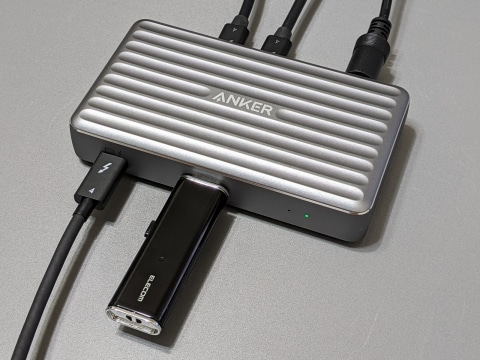 やじうまミニレビュー】Ankerの小型Thunderbolt 4ドックを試す。高速