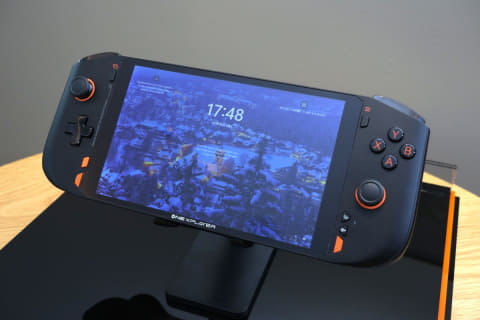 Core i7-1195G7搭載で589gの7型ゲーミングUMPC「ONEXPLAYER mini