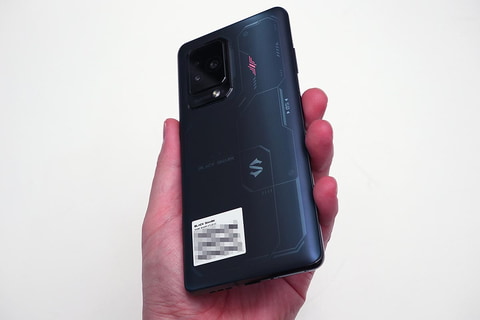 Hothotレビュー】物理トリガーボタン搭載。高性能でも低発熱な