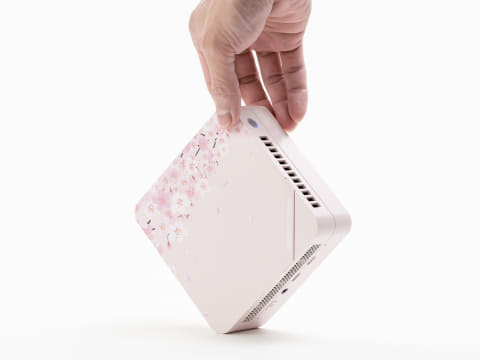 PC短評】桜の絵柄が美しい！Ryzen搭載の限定版ミニPC「UM773 SE」を隅