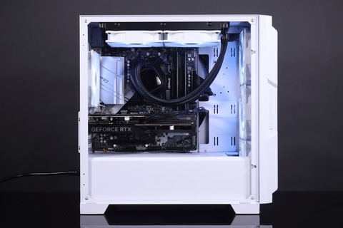 Hothotレビュー】見た目がカッケェホワイトゲーミングPC