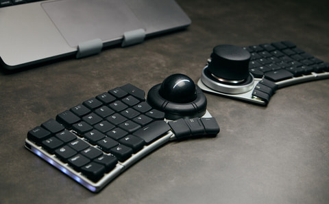 カスタマイズ性が高い分離型キーボード「Naya Create」が日本での支援