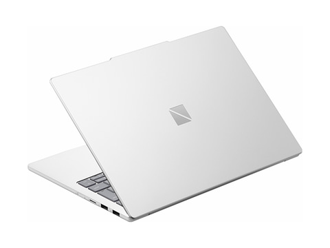 NEC PC、1,175gの薄型13.3型モバイルノート - PC Watch