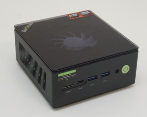 Hothotレビュー】レインボーに光る天板が美しい。Ryzen 9 8945HSを搭載