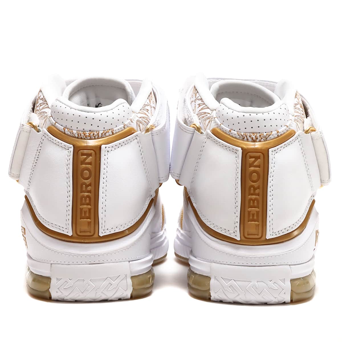 NIKE ZOOM LEBRON II WHITE/METALLIC GOLD-VARSITY CRIMSON 22FA-S